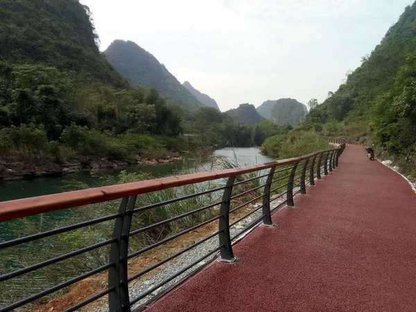 景觀(guān)河道護欄