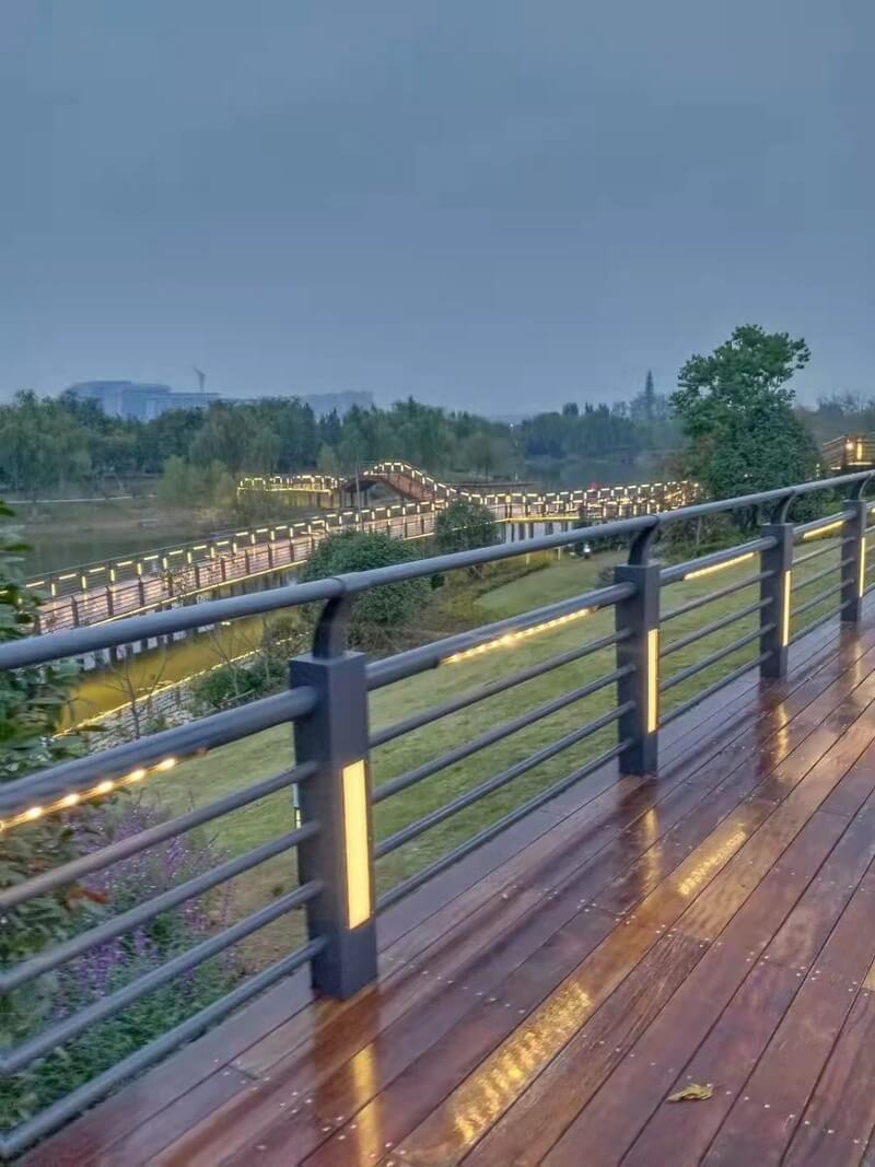 山東濟寧燈光護欄項目